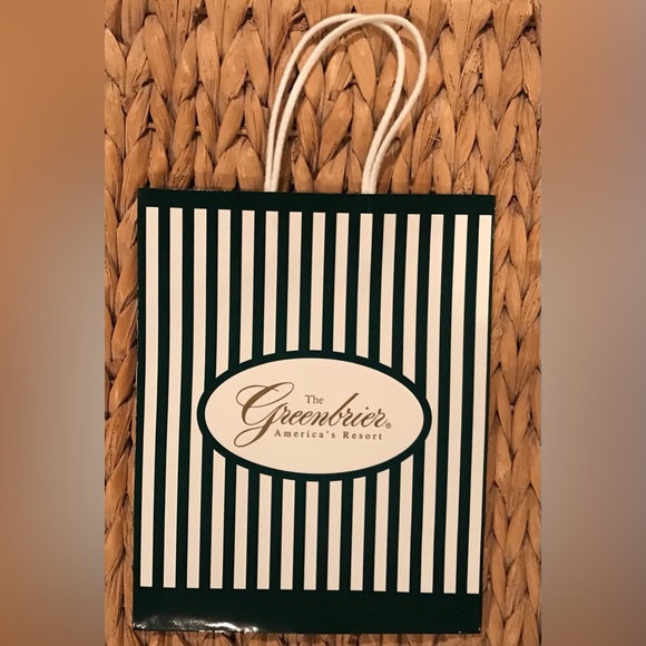 Set—2 shopping bags—The Greenbrier, America’s Resort! These look great framed! - Picture 3 of 6